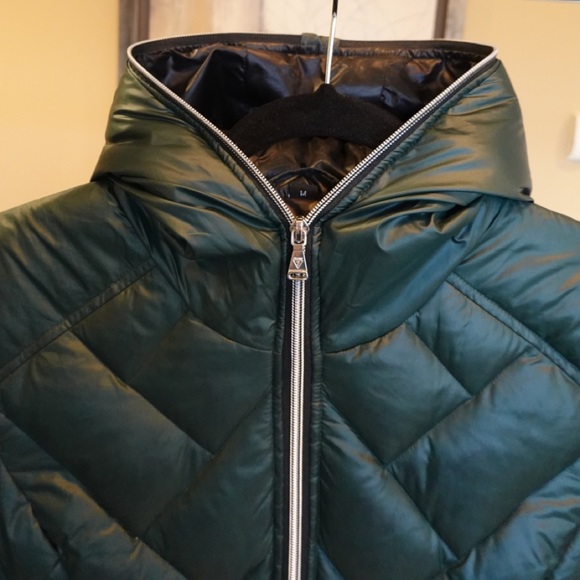 Guess Puffer Down Jacket | Emerald Green | Hooded - Picture 6 of 15